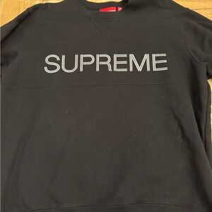 Supreme Black Crewneck Sweater